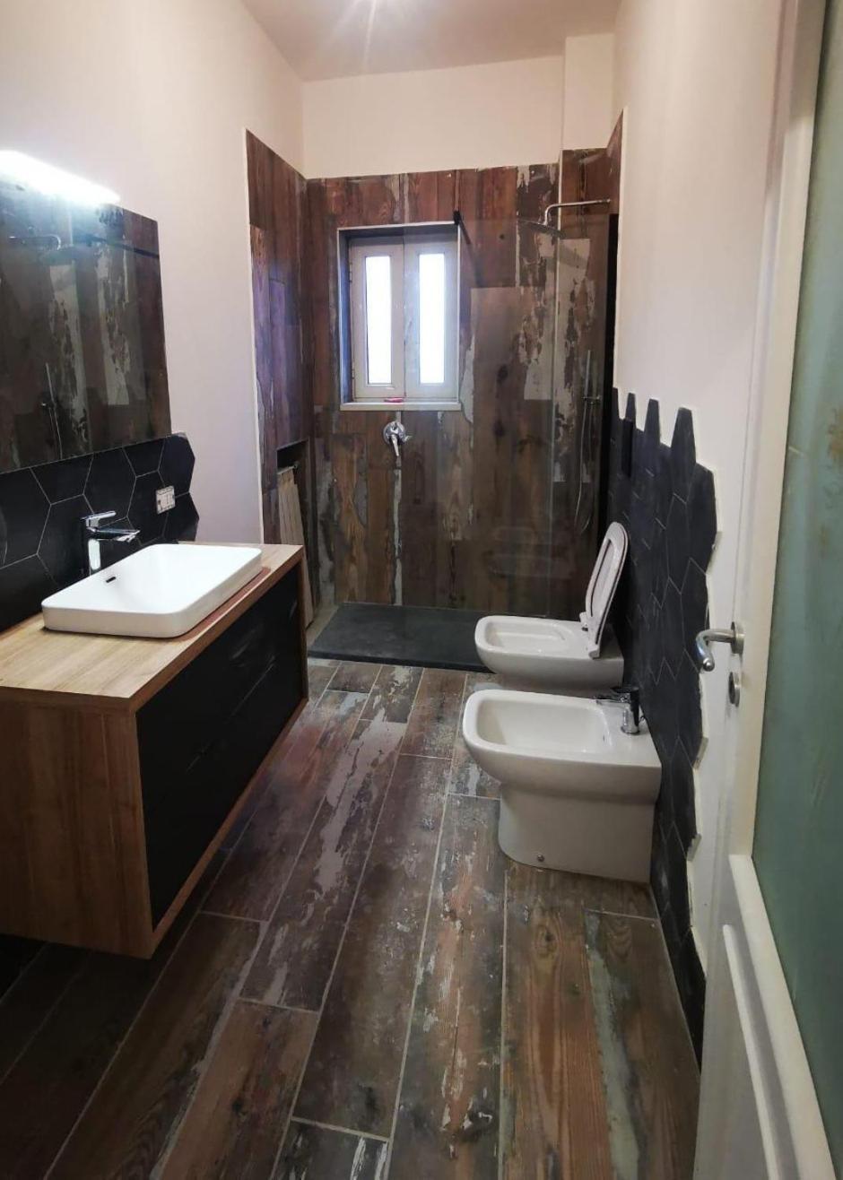 Faccia Gialla Napoli Casa Vacanze מראה חיצוני תמונה